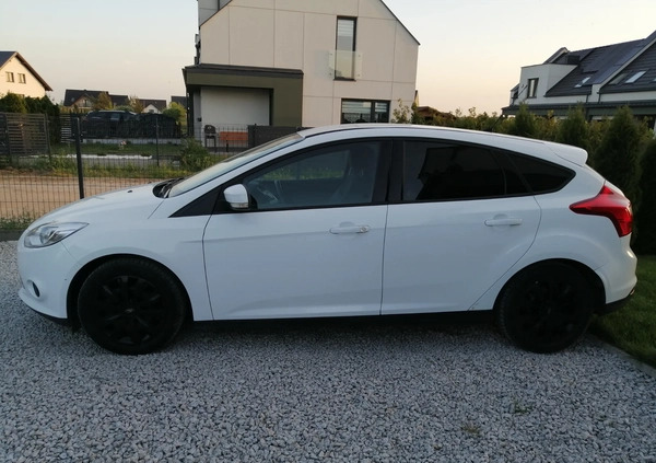 Ford Focus cena 21900 przebieg: 243000, rok produkcji 2014 z Szubin małe 29